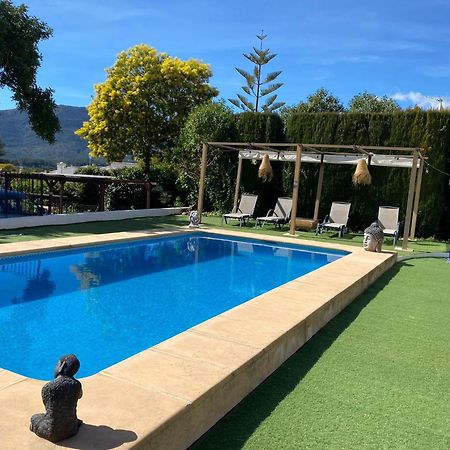 Lovely 2 Bed Apartment In Alcalalí Exterior photo