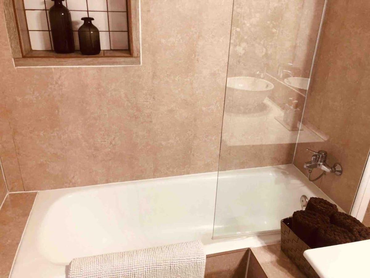 Lovely 2 Bed Apartment In Alcalalí Exterior photo