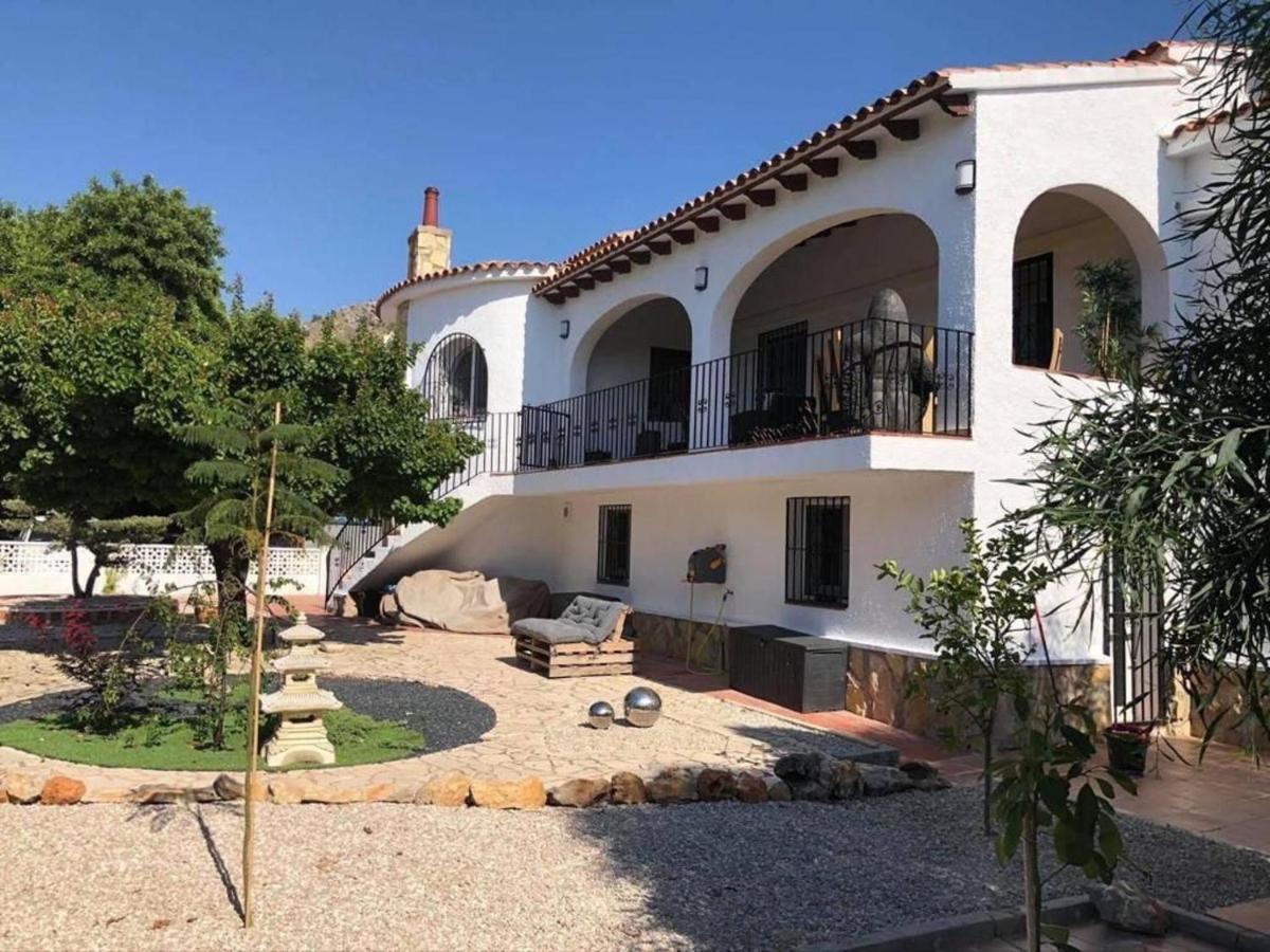 Lovely 2 Bed Apartment In Alcalalí Exterior photo