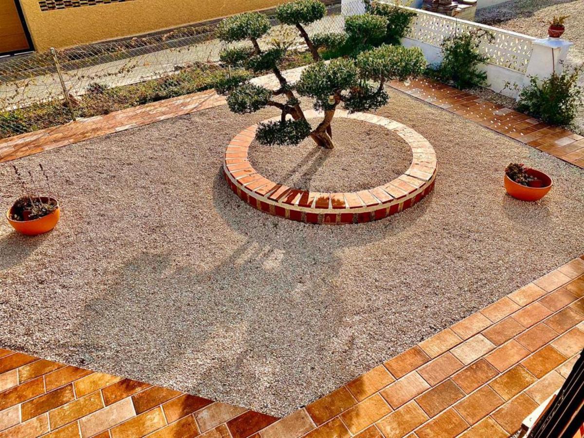 Lovely 2 Bed Apartment In Alcalalí Exterior photo